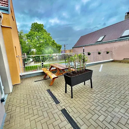 Chaloupka Vino Sklep U Palecku